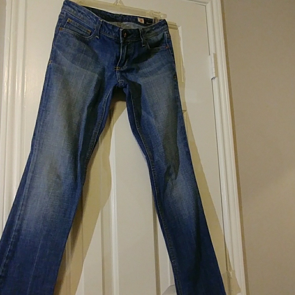 Women's jeans
